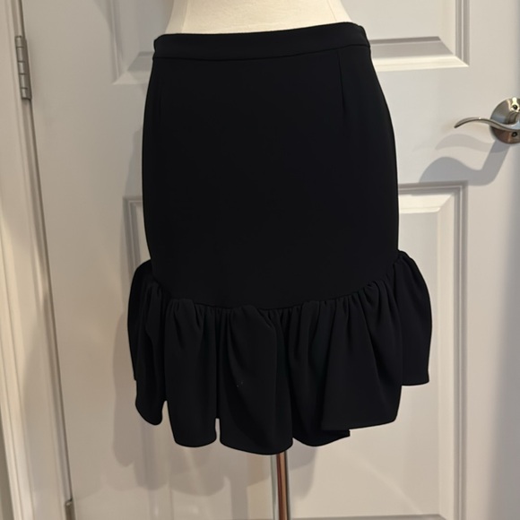 Balenciaga Black Mini Cocktail Skirt with Ruffles - Picture 2 of 13